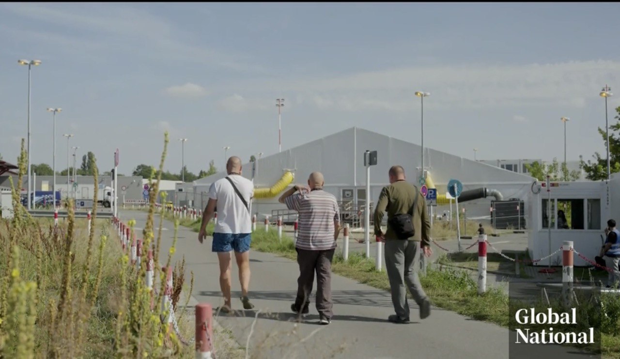 Украинцы рассказали о жизни в немецких лагерях для беженцев